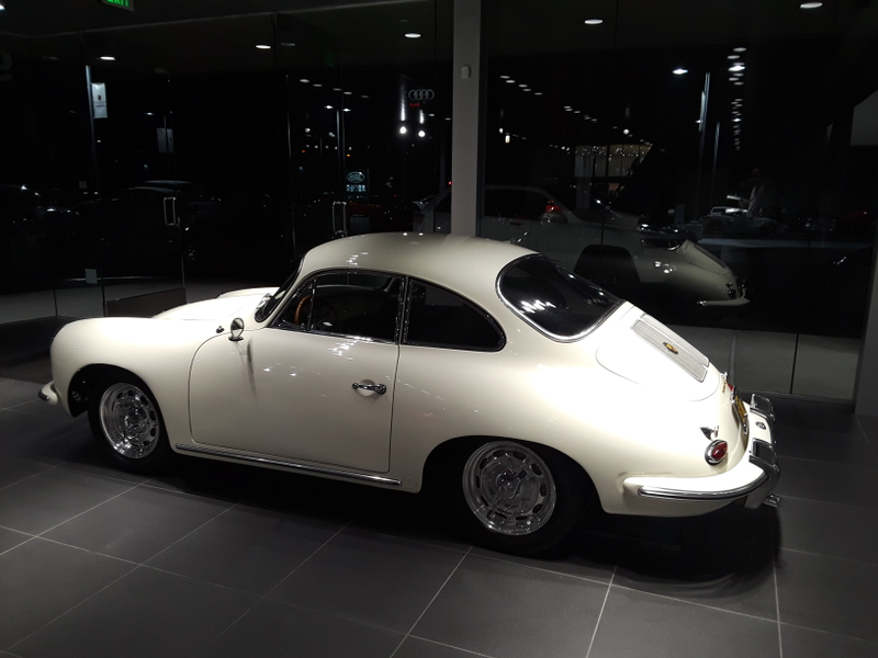 Illustration for article titled Porsche Classic Center San Diego